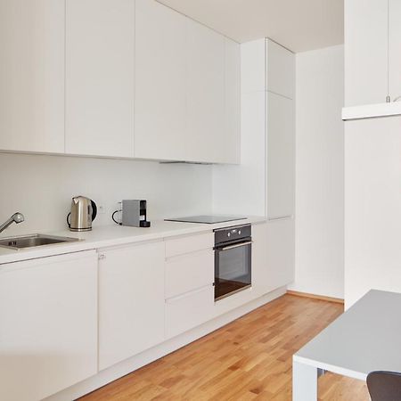 Prague Days - Designer Condo - Trendy Neighborhood מראה חיצוני תמונה