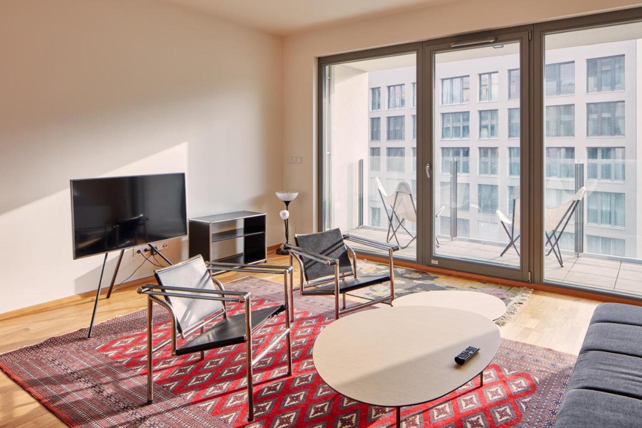 Prague Days - Designer Condo - Trendy Neighborhood מראה חיצוני תמונה