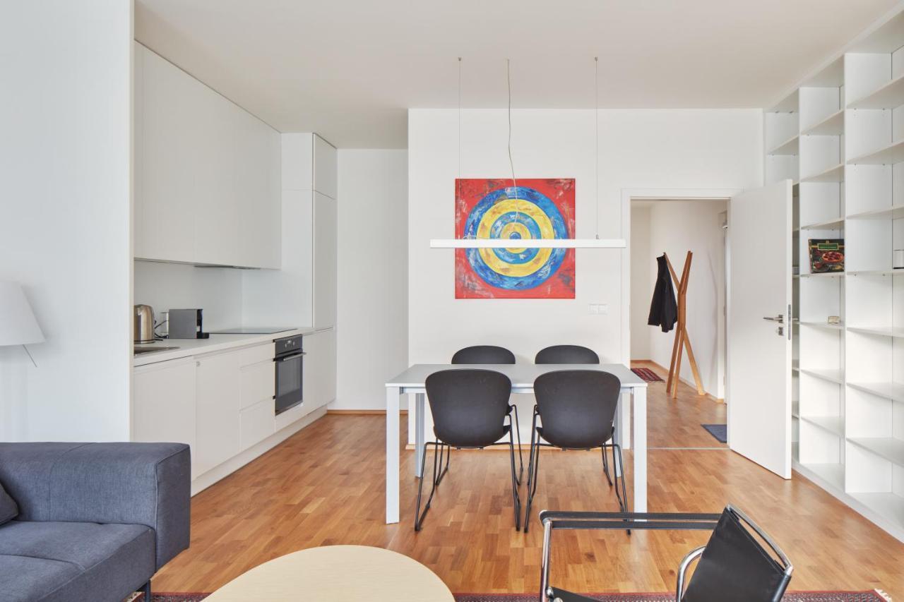 Prague Days - Designer Condo - Trendy Neighborhood מראה חיצוני תמונה